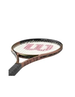 RAQUETA WILSON BLADE 104 290 GR V8 2022 -Pelotas Equipo Tienda raqueta wilson blade 104 290 gr v8 2022 4